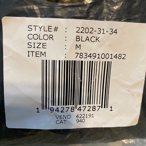 Diane Gilman brand new easy top with tummy camouflaging layer. Medium black. - Picture 2 of 3